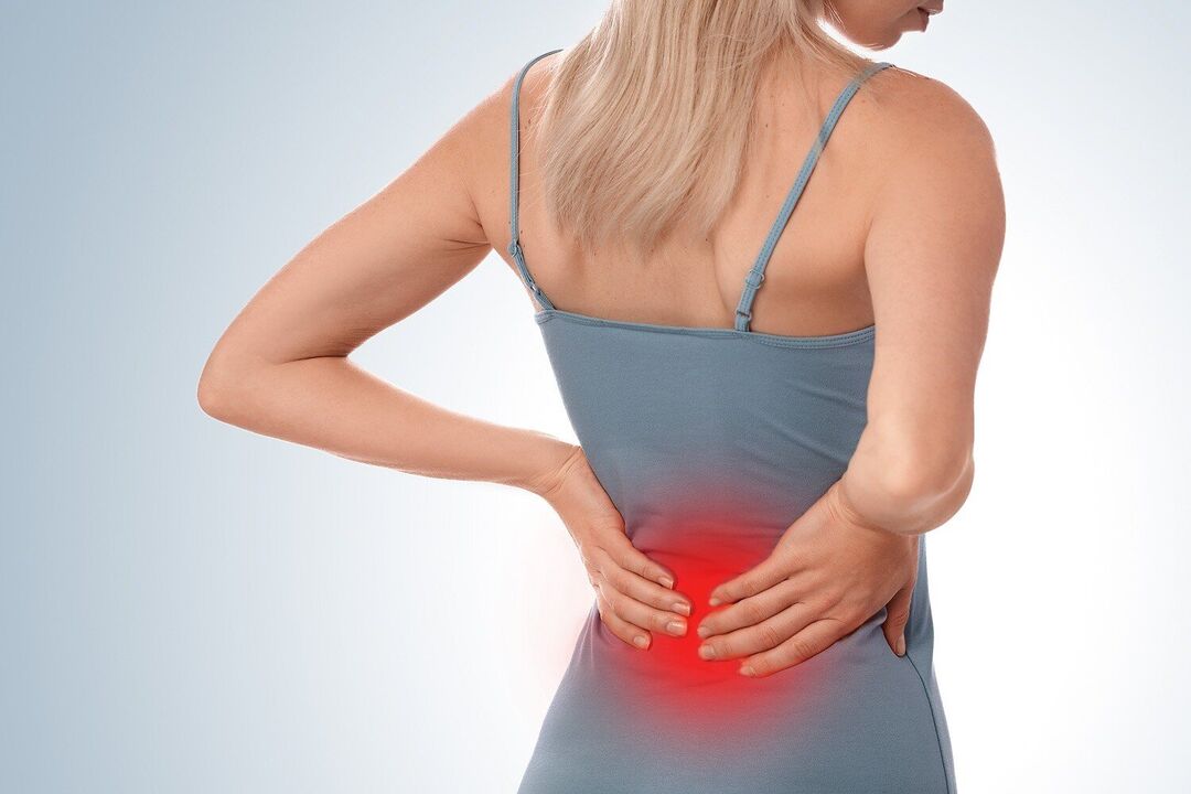 Dolor de espalda en la región lumbar.